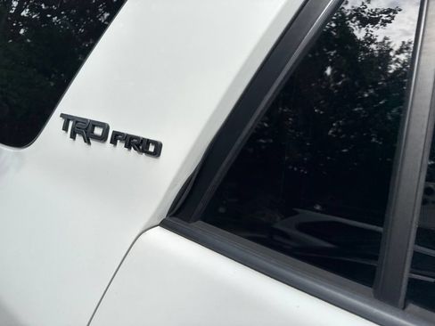 Used 2016 Toyota 4Runner TRD Pro AWD/4WD image 8