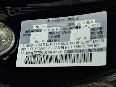 Used 2025 MAZDA MX-5 Miata RF Grand Touring RWD image 21
