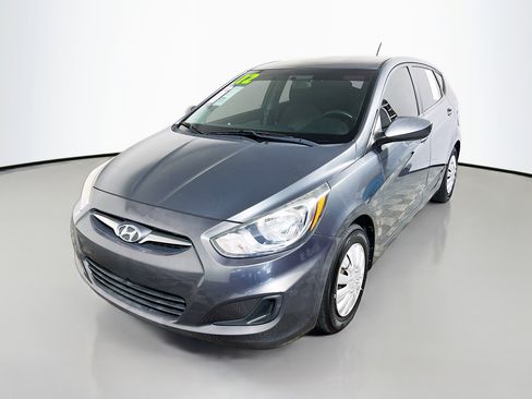 Used 2012 Hyundai Accent GS image 10