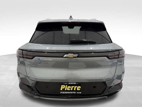 New 2026 Chevrolet Equinox EV LT image 3