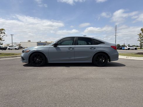 Certified 2024 Honda Civic Sport image 2