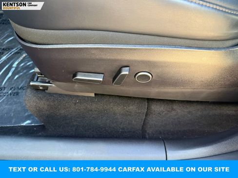 Used 2022 Tesla Model Y Performance image 28