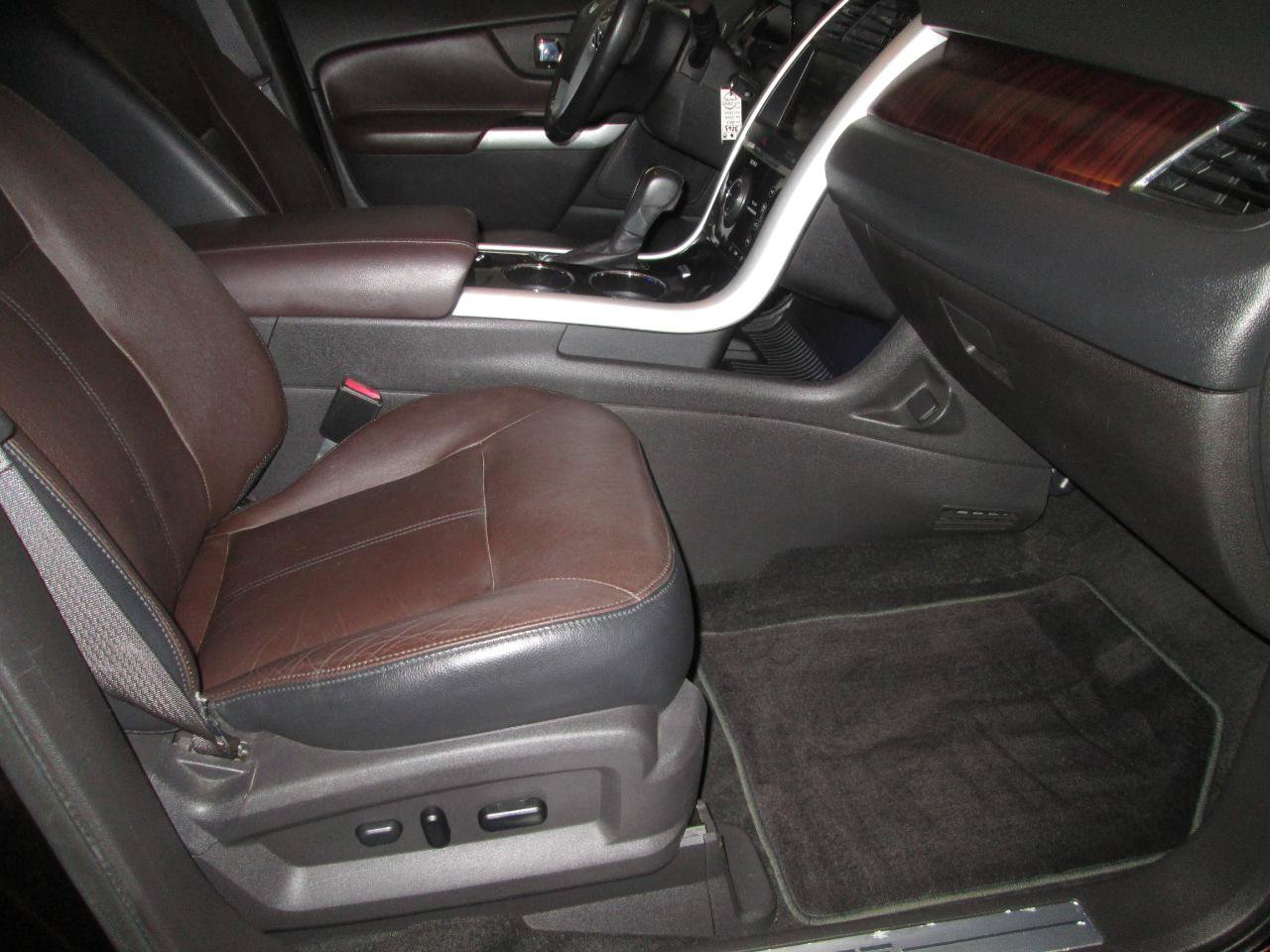 Used 2013 Ford Edge Limited AWD/4WD image 22