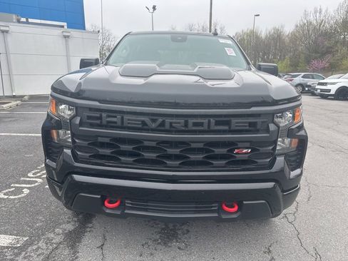 Used 2023 Chevrolet Silverado 1500 Custom Trail Boss image 2