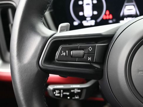 Used 2024 Porsche Cayenne image 14