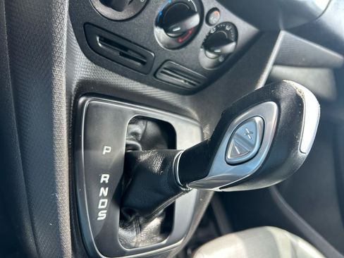 Used 2016 Ford Transit Connect XL FWD image 32