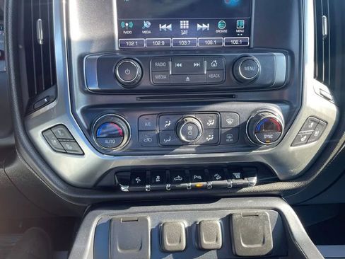 Used 2017 Chevrolet Silverado 2500 LTZ w/ Duramax Plus Package AWD/4WD image 28