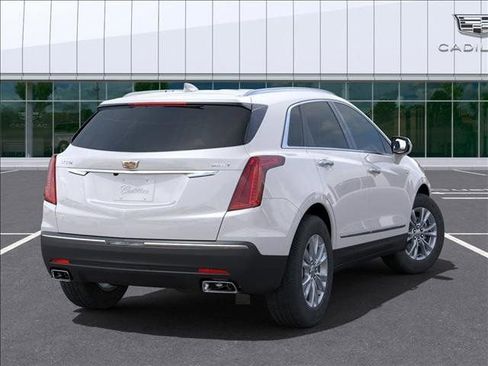 New 2025 Cadillac XT5 Luxury image 4