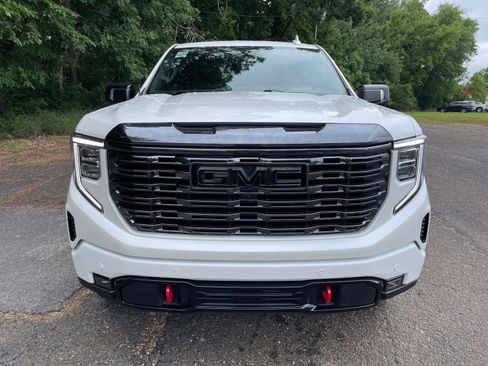 Used 2024 GMC Sierra 1500 Denali Ultimate AWD/4WD image 8