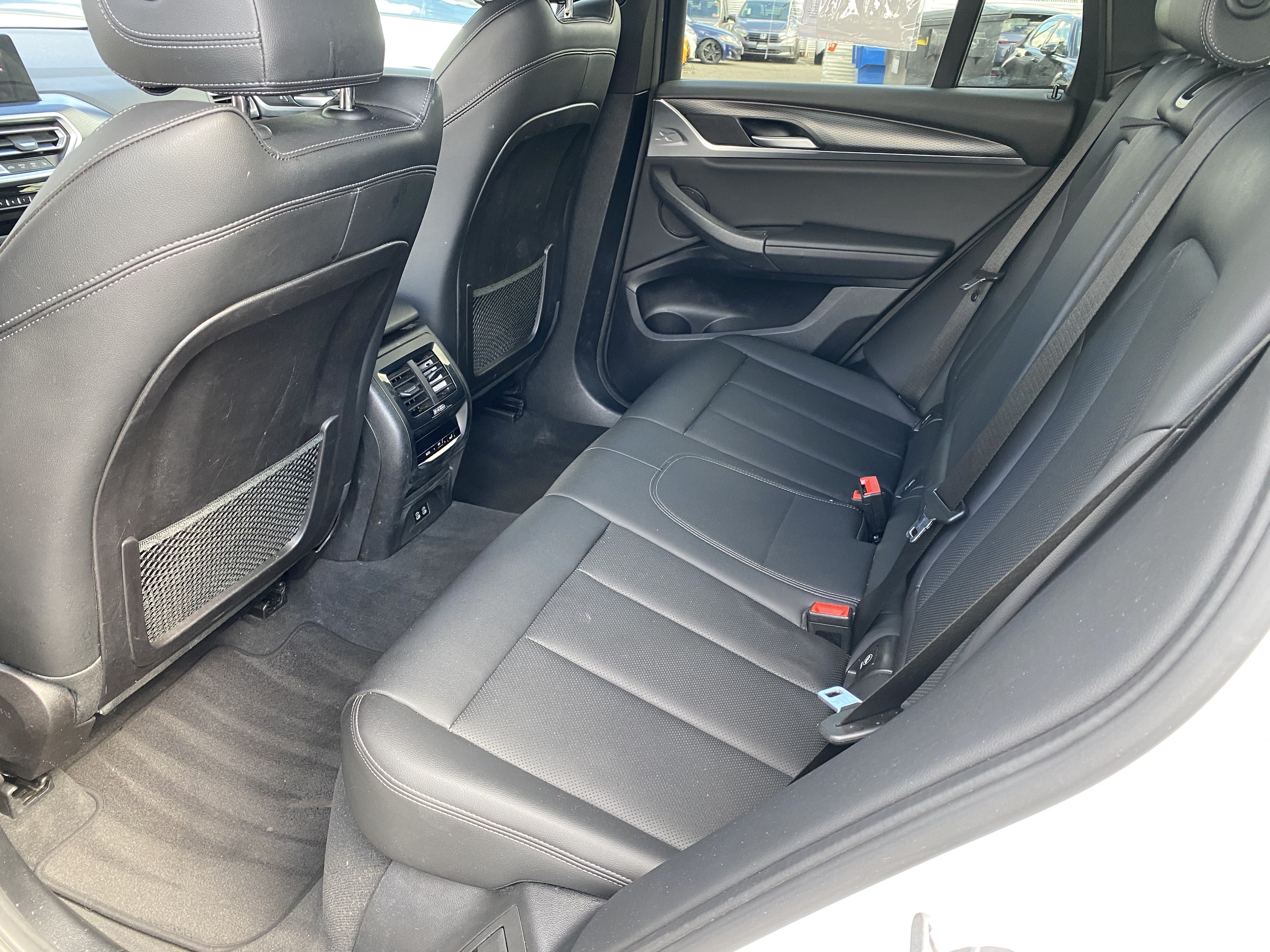 Used 2022 BMW X3 sDrive30i w/ M Sport Package 2 RWD image 19