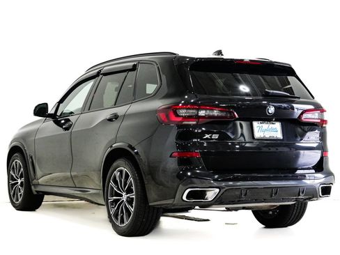 Used 2021 BMW X5 xDrive40i w/ M Sport Package AWD/4WD image 9