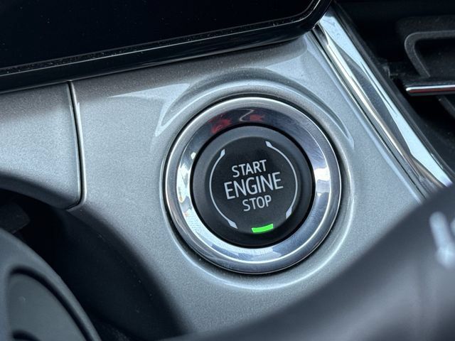 Used 2026 Chevrolet Trax LT FWD image 20