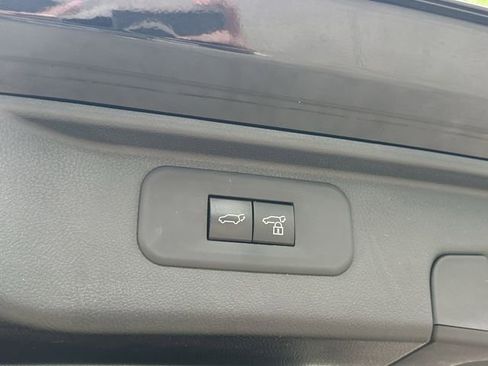 Used 2024 Toyota Grand Highlander AWD image 34