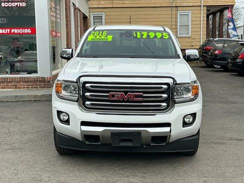 Used 2016 GMC Canyon SLT image 2