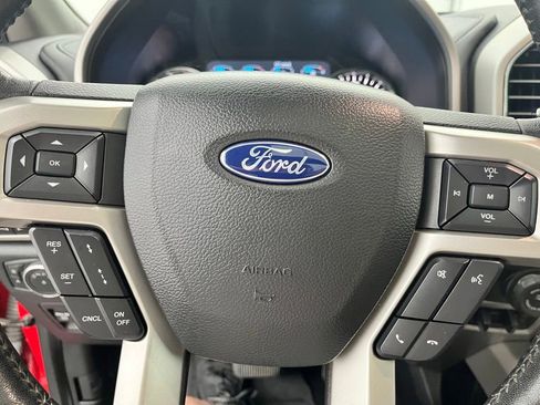 Used 2020 Ford F150 Lariat w/ Equipment Group 502A Luxury AWD/4WD image 22