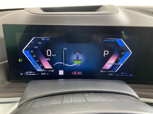 Certified 2024 BMW X5 xDrive50e w/ Premium Package image 19