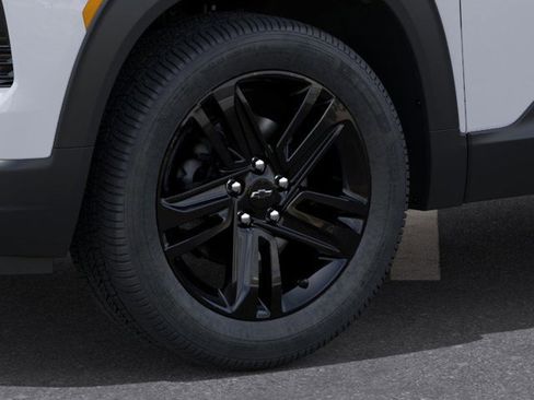 New 2026 Chevrolet TrailBlazer LT image 9