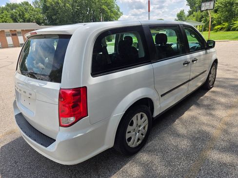 Used 2014 Dodge Grand Caravan American Value Package FWD image 10