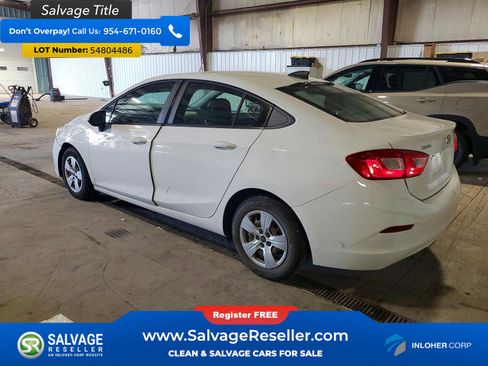 Used 2017 Chevrolet Cruze LS FWD image 3