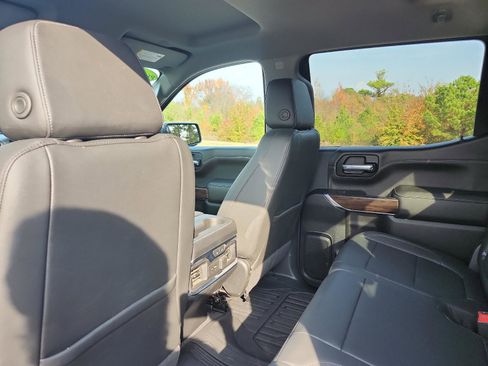 Used 2021 GMC Sierra 1500 SLT w/ SLT Premium Package image 16