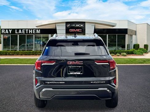 New 2026 GMC Terrain Elevation w/ Elevation Premium Package AWD/4WD image 4