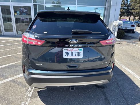 Used 2024 Ford Edge SEL w/ Convenience Package AWD/4WD image 4
