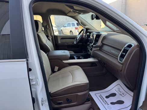 Used 2021 RAM 2500 Laramie image 29