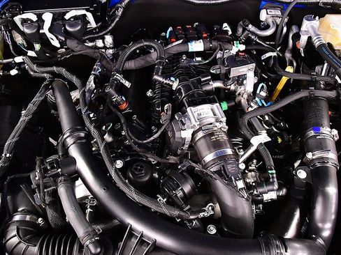 Used 2025 Ford Bronco Badlands image 33