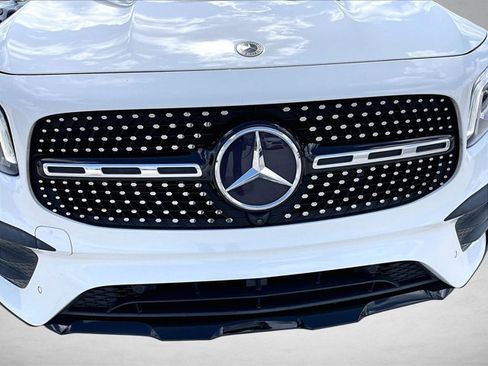 Used 2022 Mercedes-Benz GLB 250 image 30