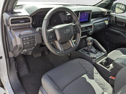 Used 2024 Toyota Tacoma SR5 image 3