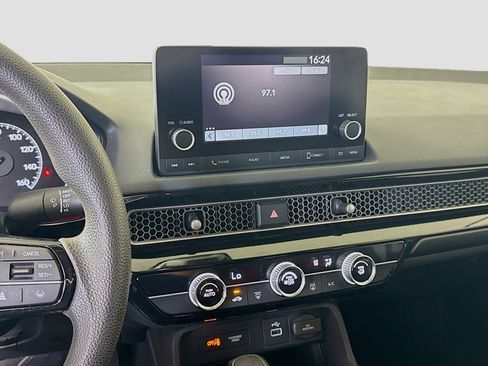Used 2022 Honda Civic LX image 18