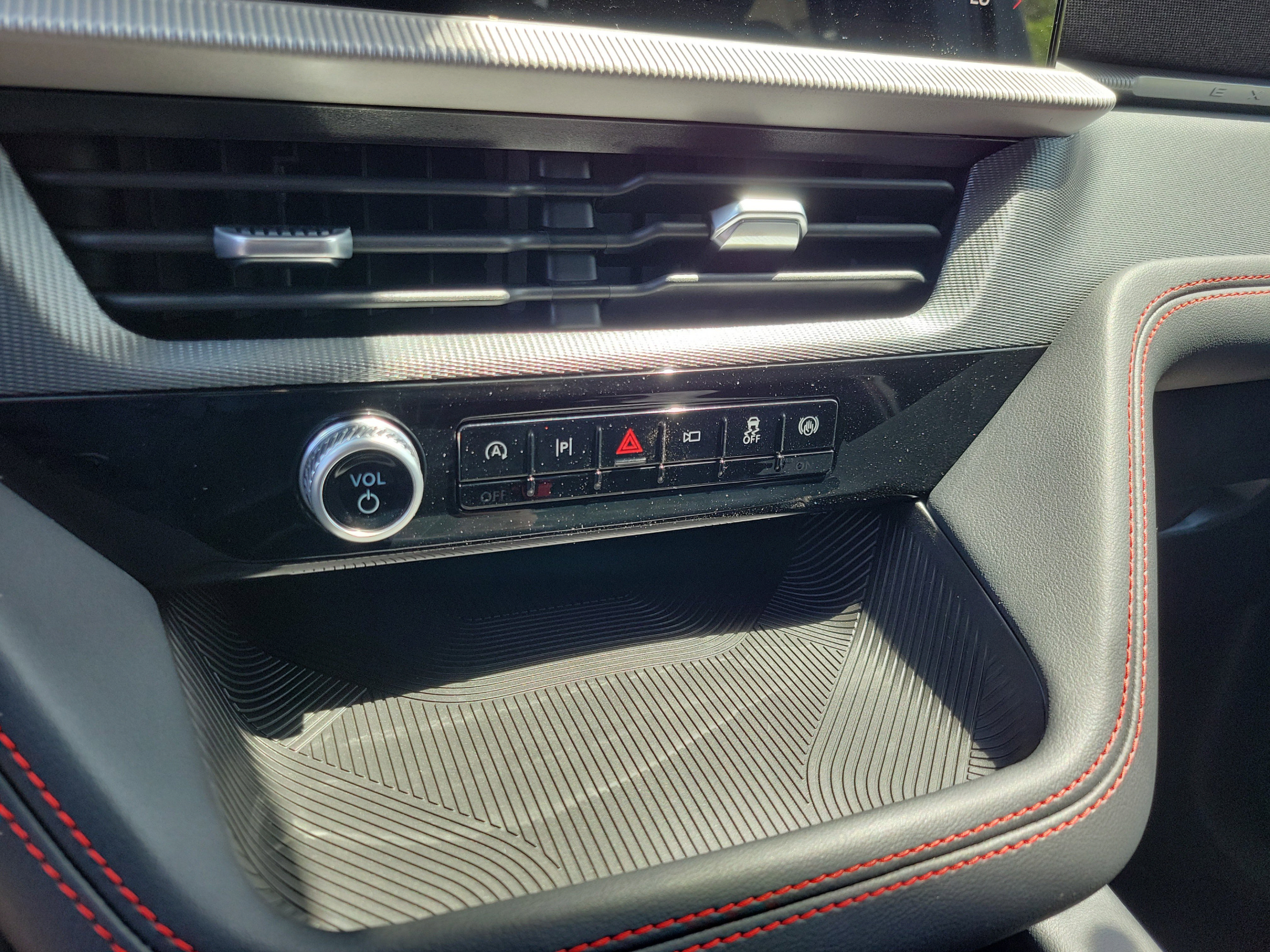 New 2026 Ford Explorer ST-Line RWD image 19