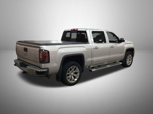 Used 2018 GMC Sierra 1500 SLT w/ SLT Premium Package AWD/4WD image 2