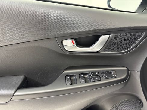 Used 2023 Hyundai Kona SEL w/ Convenience Package FWD image 17