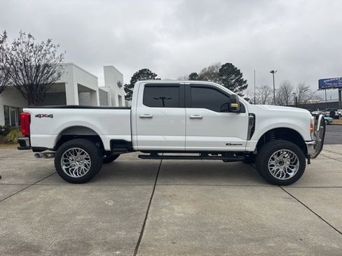 Used 2024 Ford F250 XL w/ XL Chrome Package image 8