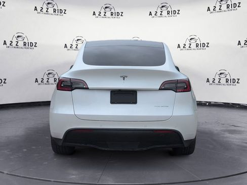 Used 2020 Tesla Model Y Long Range AWD/4WD image 5