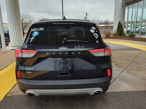 Used 2021 Ford Escape SEL image 6