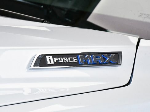 Used 2024 Toyota Sequoia Capstone image 89