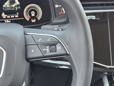 Certified 2023 Audi Q7 3.0T Premium Plus w/ Premium Plus Package AWD/4WD image 37
