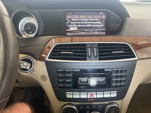 Used 2012 Mercedes-Benz C 300 4MATIC Sedan image 17