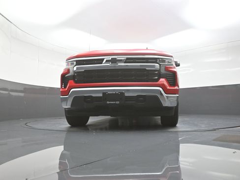 Used 2022 Chevrolet Silverado 1500 LT AWD/4WD image 10