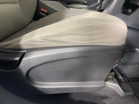 Used 2015 Hyundai Santa Fe Sport AWD/4WD image 17