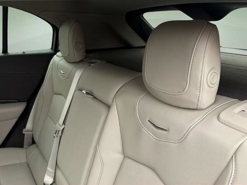 Certified 2022 Cadillac XT4 Premium Luxury w/ Cold Weather Package image 20