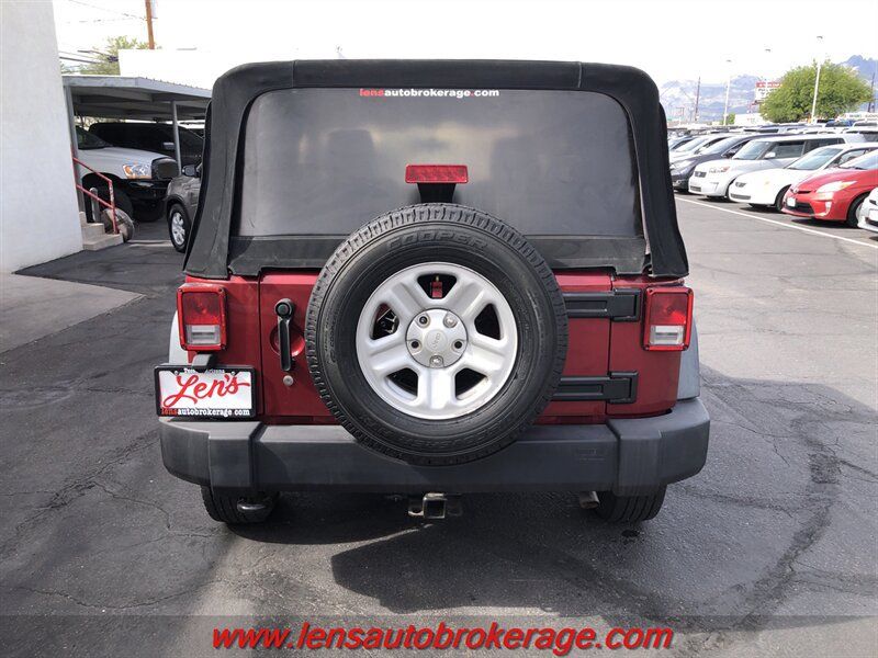 Used 2012 Jeep Wrangler Sport AWD/4WD image 7