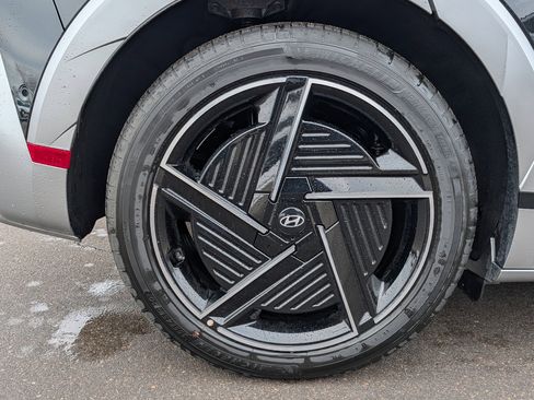 New 2026 Hyundai Ioniq 5 Limited image 5