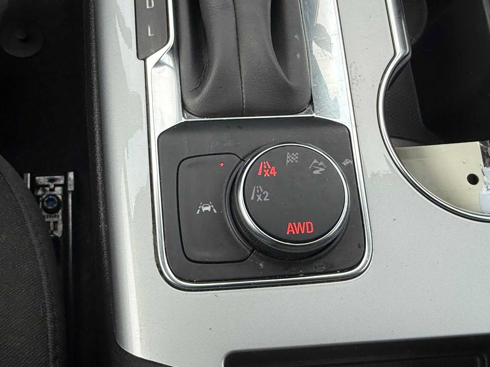 Used 2024 Chevrolet Blazer LT AWD/4WD image 29