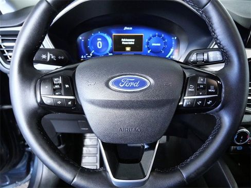 Certified 2022 Ford Escape SEL w/ Technology Package image 21