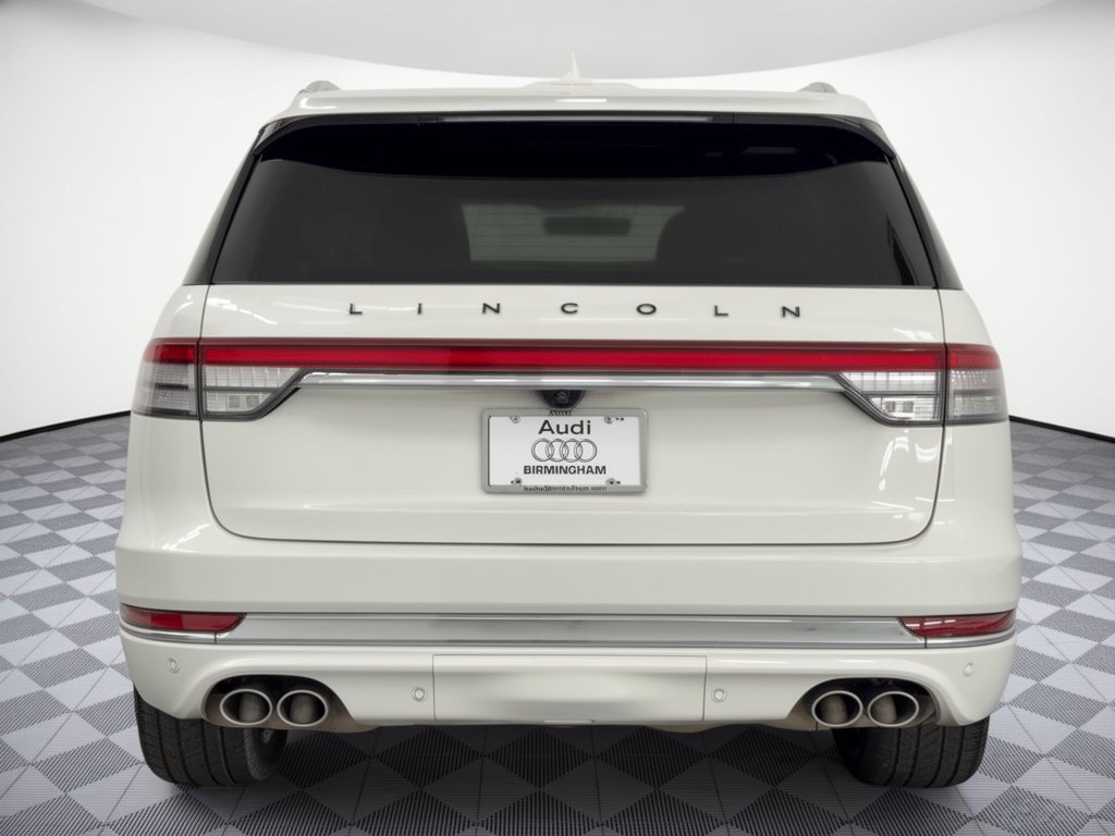 Used 2023 Lincoln Aviator Black Label w/ Class IV Trailer Tow Package AWD/4WD image 11