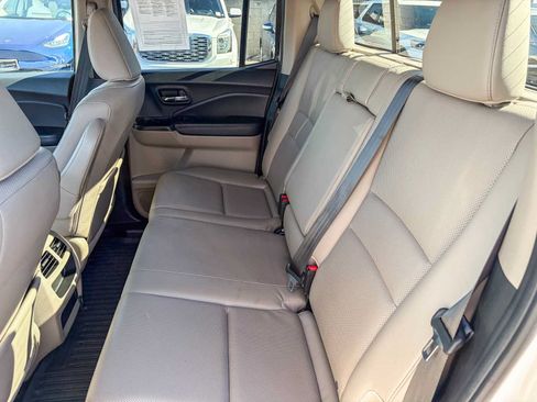 Used 2018 Honda Ridgeline RTL-E image 19