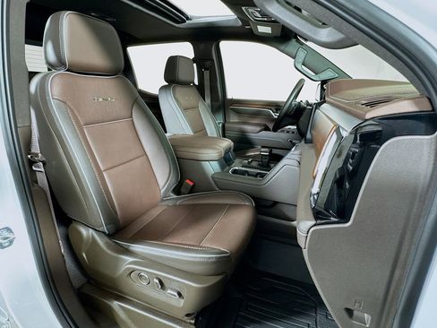 Certified 2024 GMC Sierra 1500 Denali w/ Denali Reserve Package image 28